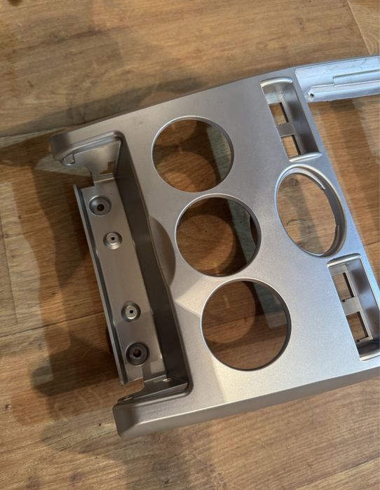 Рамка под магнитолу для Lada Priora BA3 2170