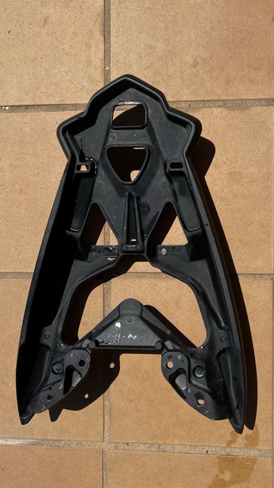 Nmax - suporte original para mala