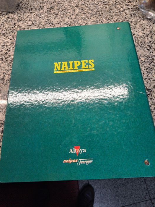 NAIPES...o fascinante mundo dos jogos de cartas .
