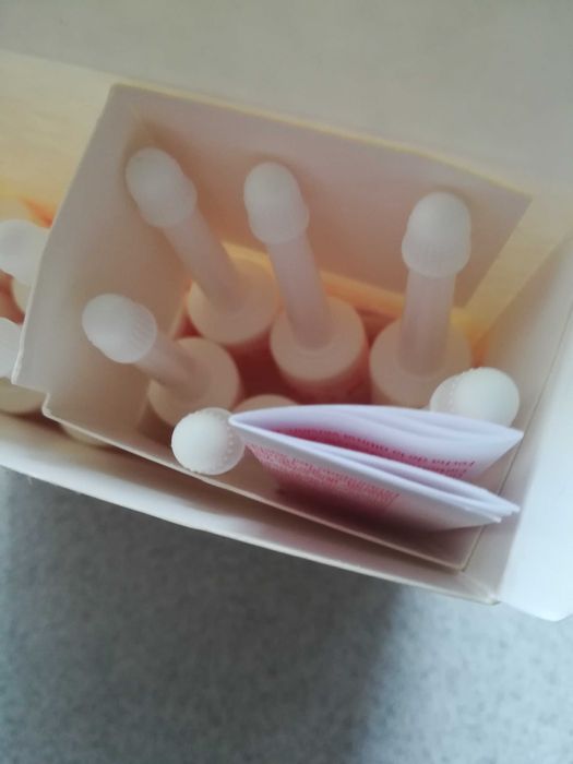 Gel de higiene íntima e ampolas hidratante vaginal