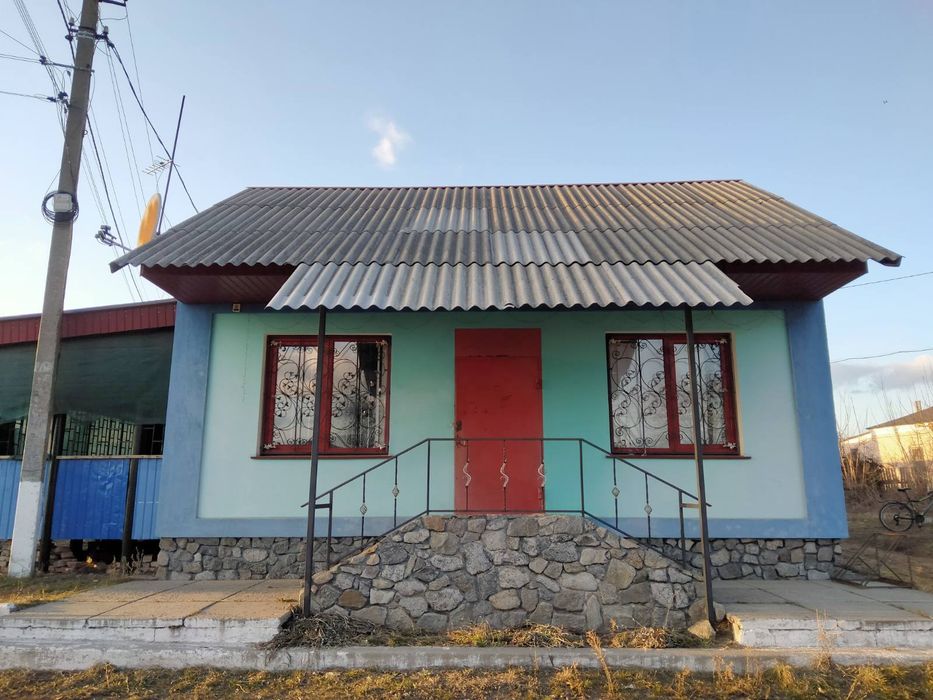 ● Оренда приміщення у с. Лазірки, Полтавської області