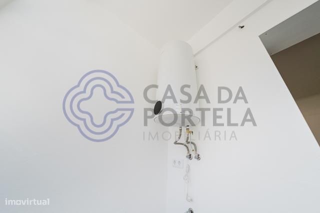 T3 com varanda no centro