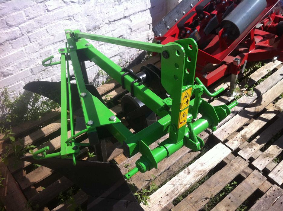 Плуг Бомет є всі розміри