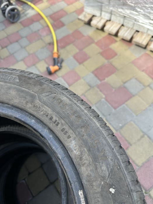 Продам шини  R15 літні