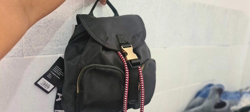 Mochila impermeável e durável para mulheres