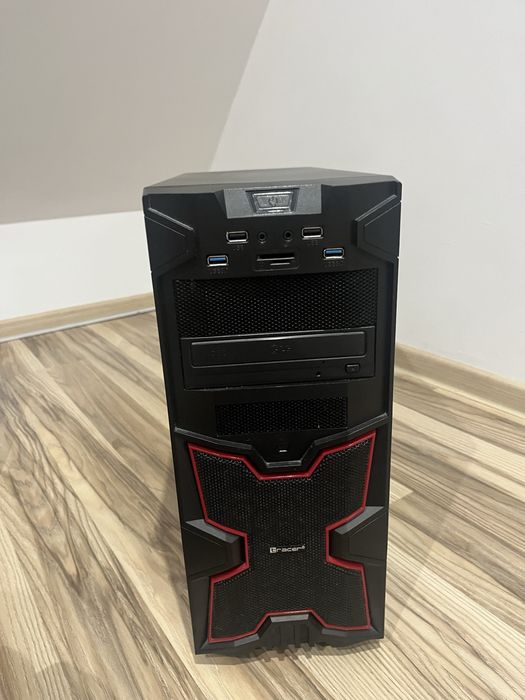 Komputer stacjonarny