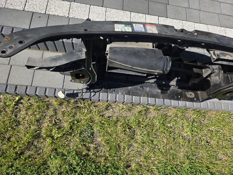 Wzmocnienie czolowe pas vw touran lift