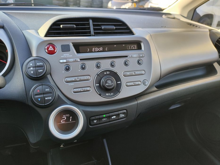 Honda Jazz 1.4 Benzyna 100KM Klimatronic, Alufelgi, Niski Przebieg