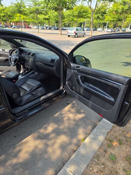Volkswagen Golf Variant 2.0 TDI 140cv DSG Nacional – Motor Novo – Estado Impecável