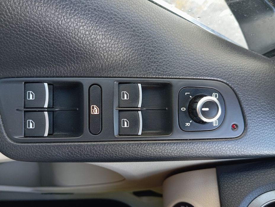Volkswagen Tiguan 2014 VIN WVGAV7AX4FW009831 фото оголошення 21 з 24