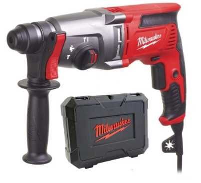 MILWAUKEE Młotowiertarka z opcją kucia 800W 2,4J PH26T