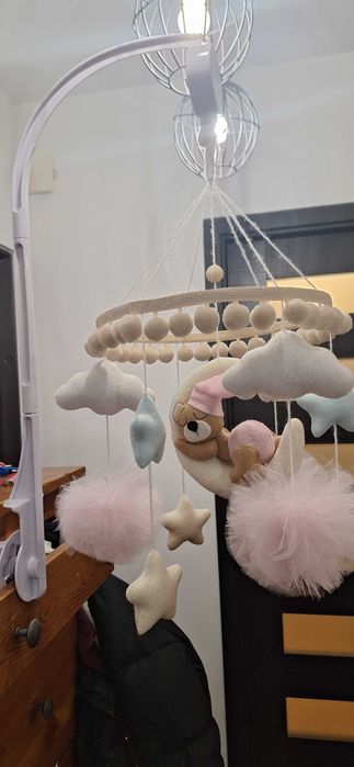 Karuzela nad łóżeczko