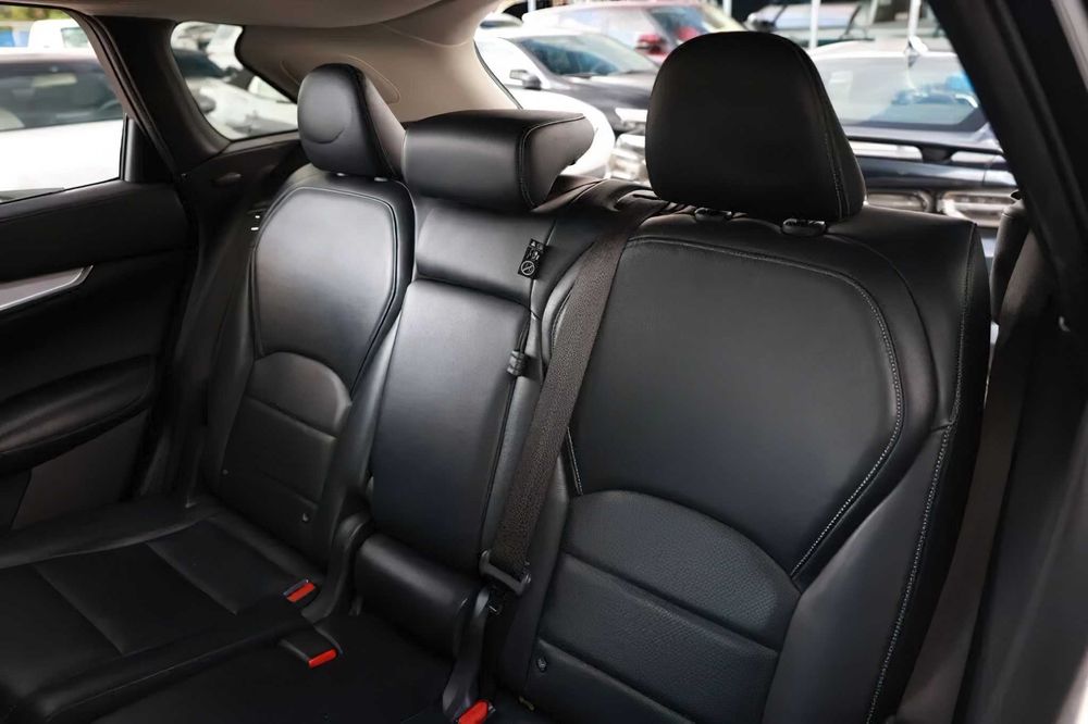 Infiniti QX50 Essential      2019