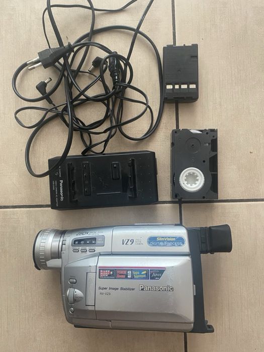 Продам відеокамеру