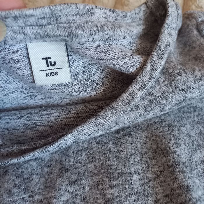 Костюм на ріст 116 лосини та светр футболка