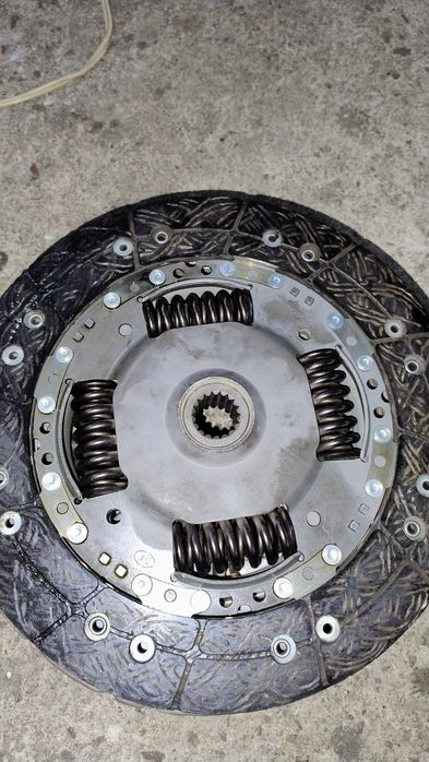 Диск зчеплення Пежо 206 ,1.6 дизель, 2007 рік випуску. Як новий