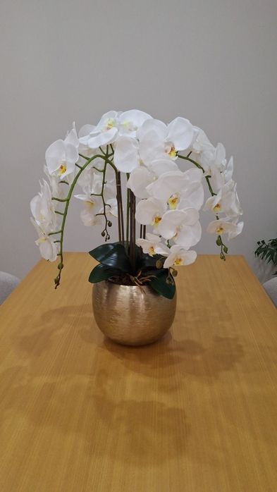 Vaso com 5 orquídeas artificiais