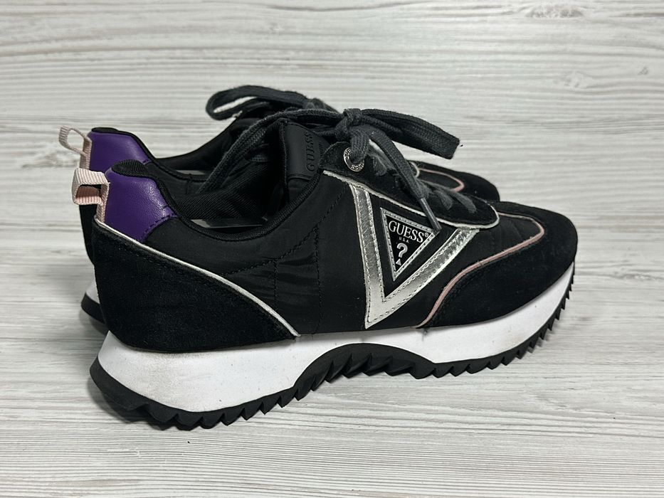 Guess 39 25.5см. Оригінал