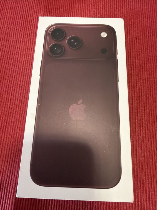 Iphone 18 Pro Max 256gb Bordô  selado !