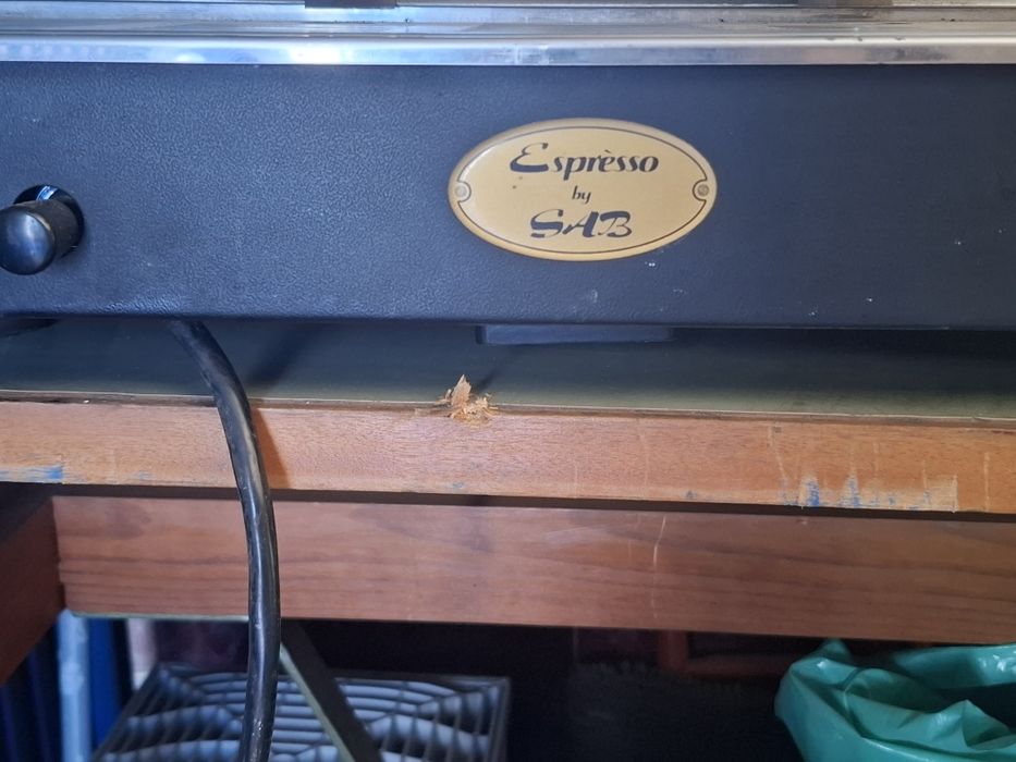 Máquina de Café Expresso Profissional – 2 Grupos