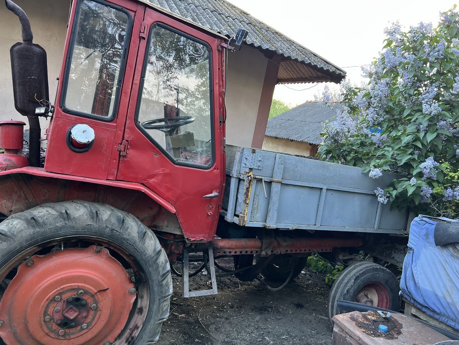 Продам трактор Т-16м