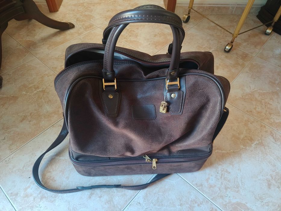 Mala de Viagem em Pele Vintage