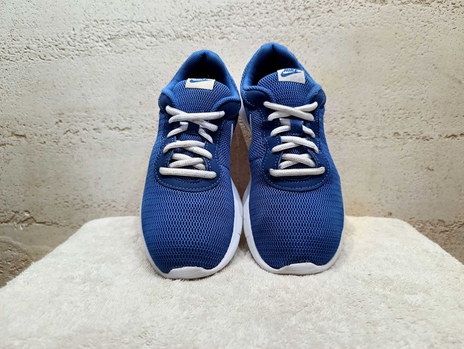 Damskie sneakersy NIKE TANJUN r.36,5 stan bardzo dobry