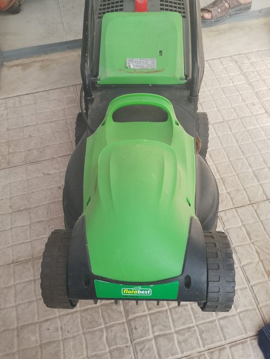 Vendo ferramentas para jardim