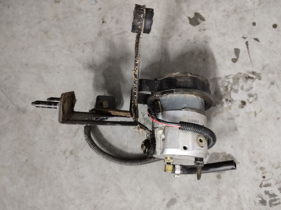 Pompa hamowania wstępnego BMW E46