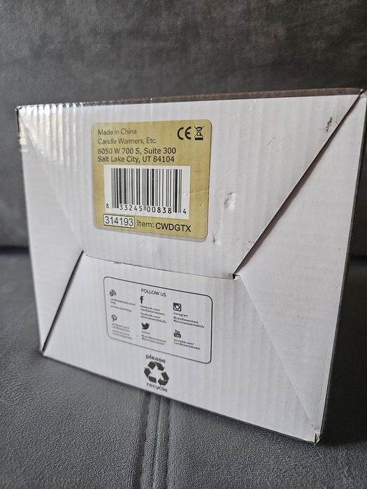 Podgrzewacz świec i wosków Candle Warmers 2 w 1, nowy