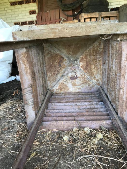 komin wentylacji do magazynu