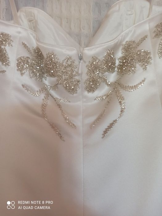 Свадебное брендовое платье со шлейфом новое Pearce Fionda