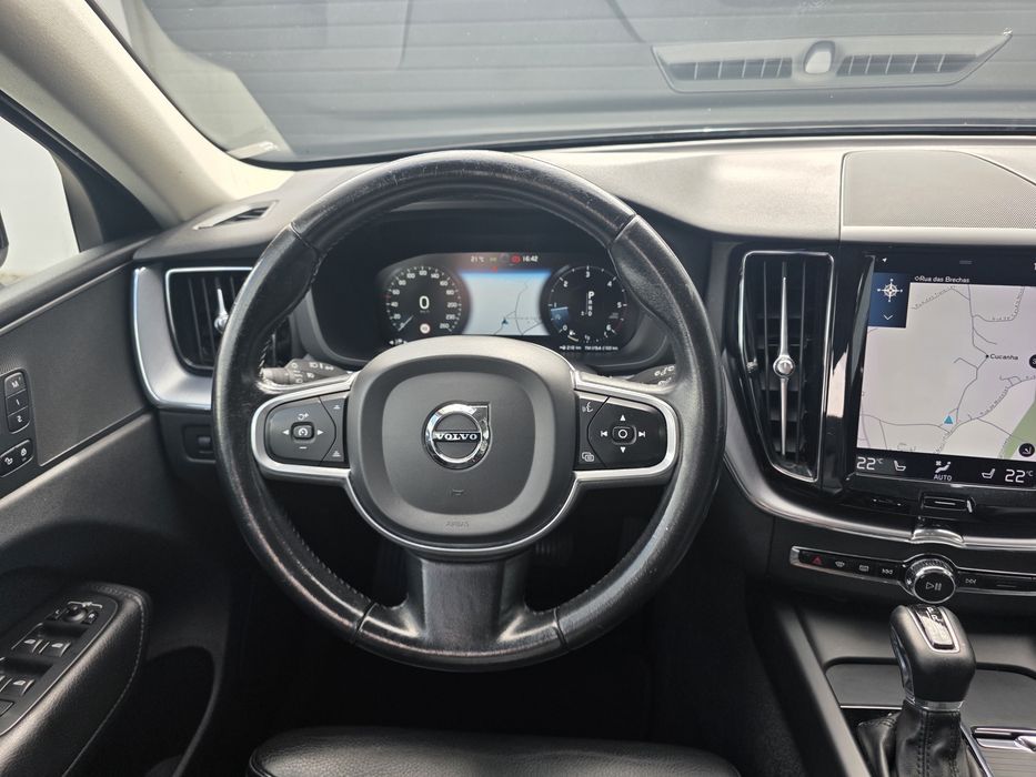 Volvo XC60 D4 AWD Geartronic Moment