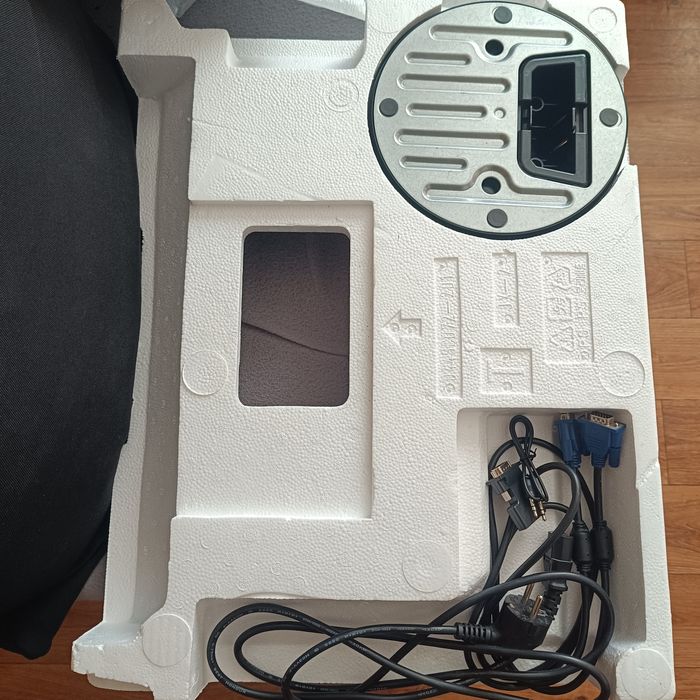 Monitor Asus vh222d full hd 22"