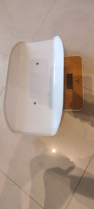 Balança eletrónica bebé