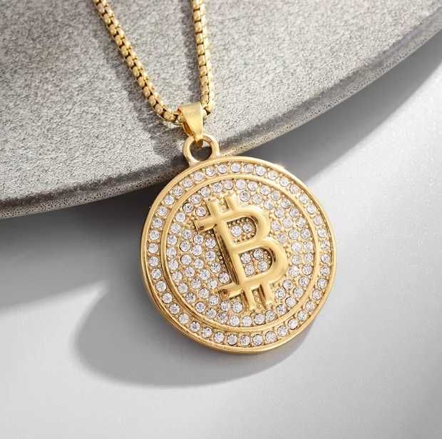 Naszyjnik z monetą bitcoin kolor złoty kryptowaluty BTC