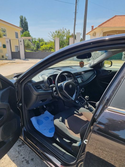 Alfa romeo giulietta 1.6 JTDM 105 CV