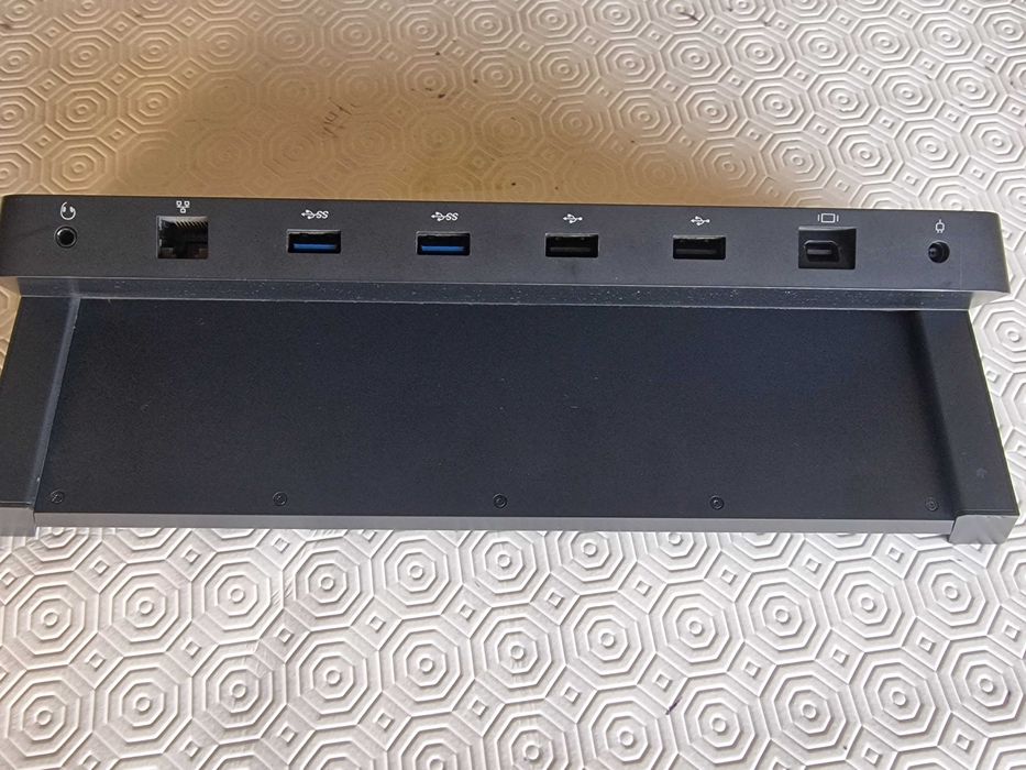 Microsoft Surface Docking Station - Model 1664
