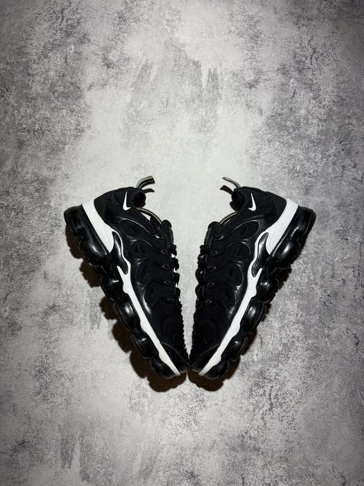 Кроссовки Nike Air Vapormax Plus оригинал