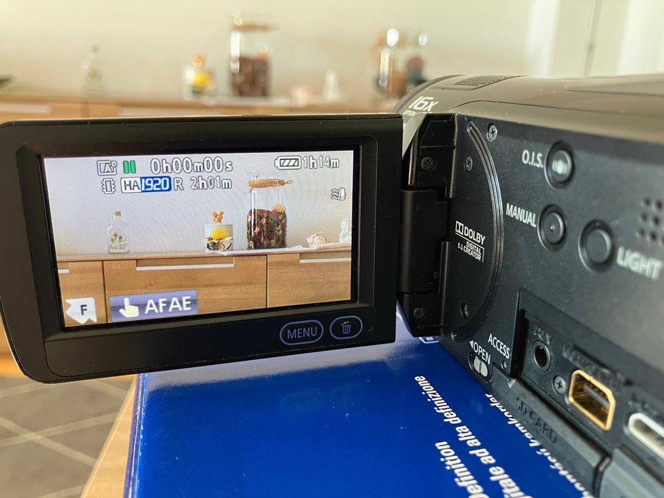 Kamera Panasonic HDC-TM20 Full HD