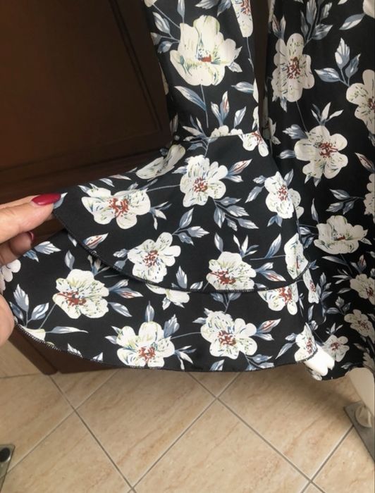 Sukienka z długim rękawem