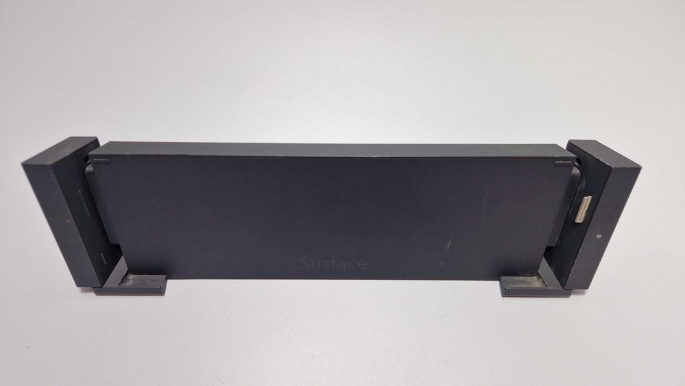 Док-станція Microsoft Surface