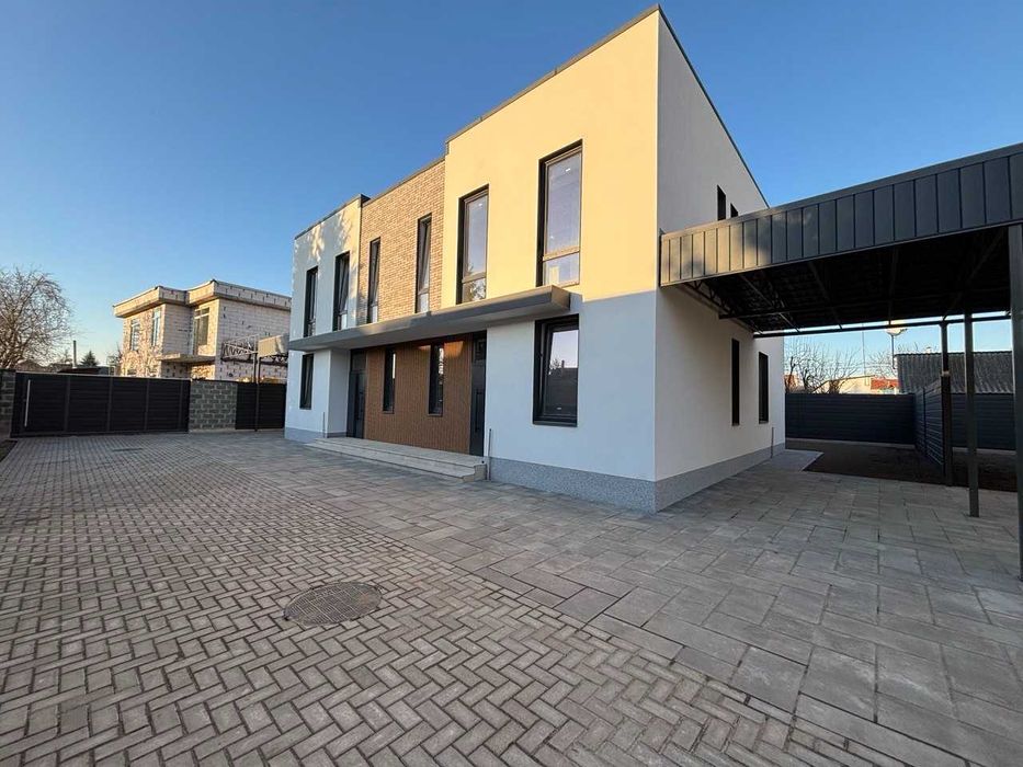 Продам будинок в центрі Броварів, з газом та центр.комунікаціями