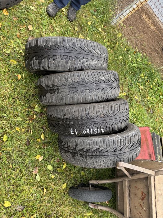 Opony zimowe  215/60 R17