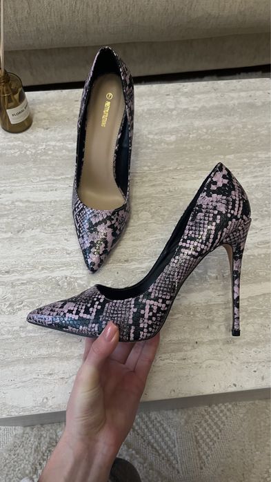 Туфлі - лодочки 39р