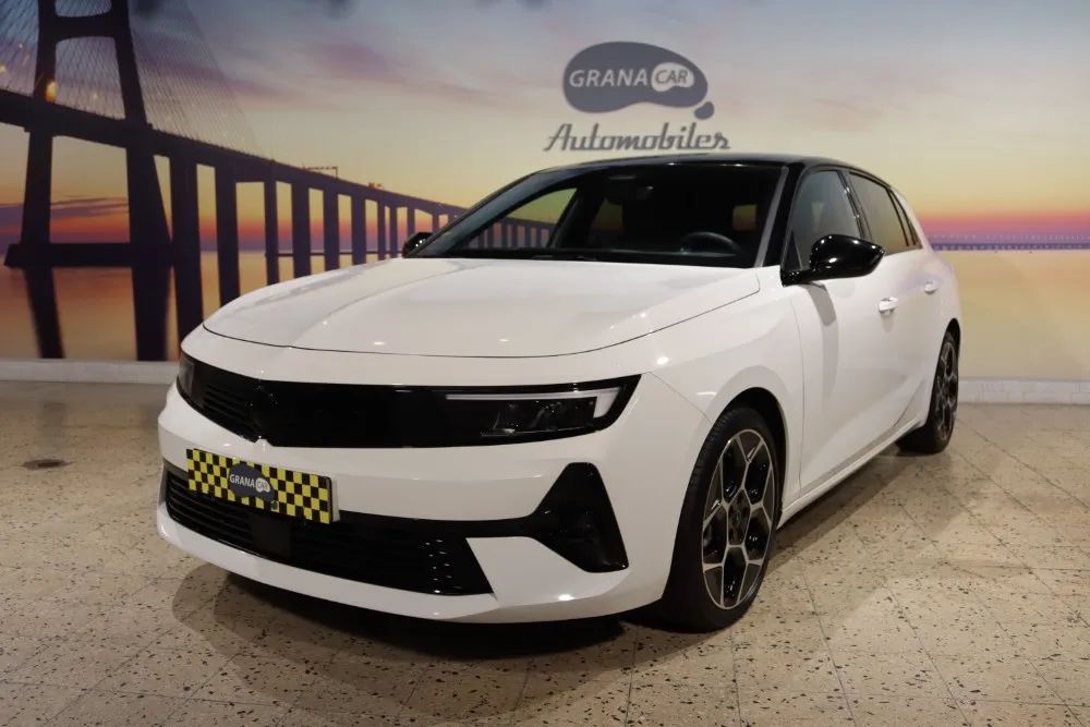 Opel Astra 1.5 D GS Line Aut.