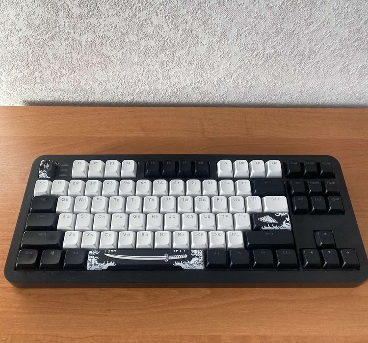 Продам клавіатуру Dark Project bushido