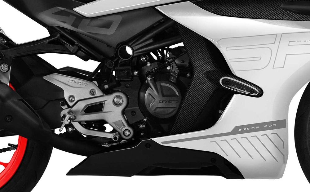 Мотоцикл CFMOTO 450SR New