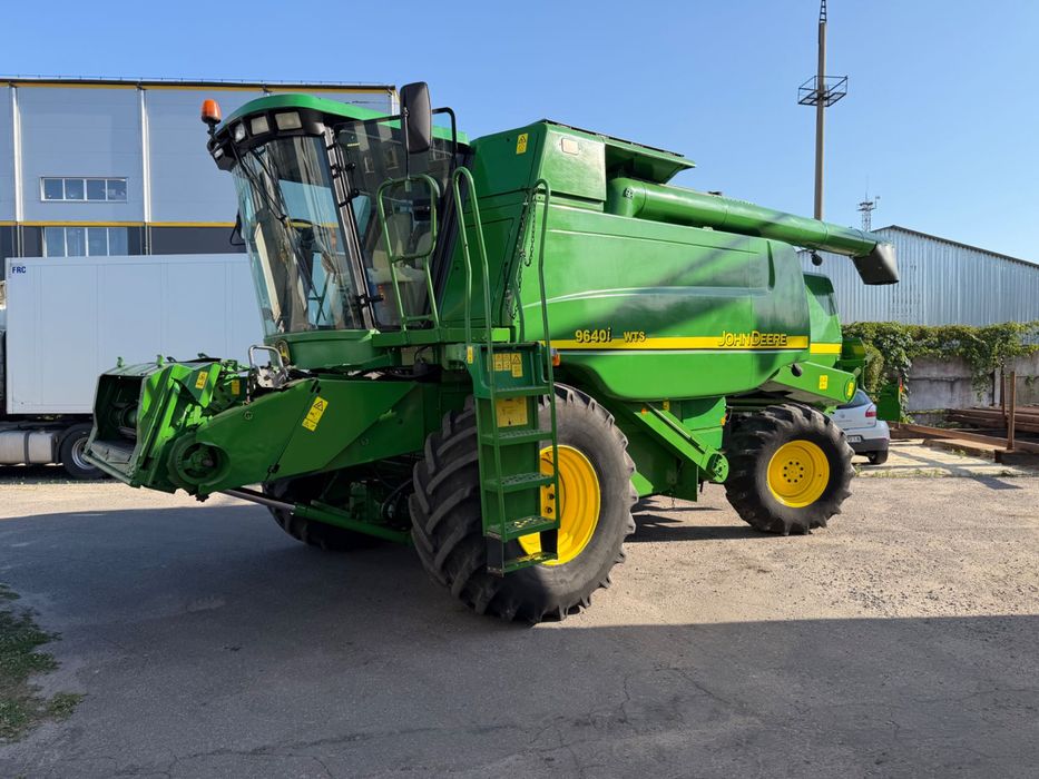 Зернозбиральний комбайн John Deere 9640i WTS 2005р