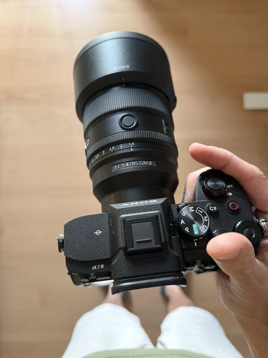 Sony A7 IV + Sony 85mm F1.4 GM II – Excelente Estado